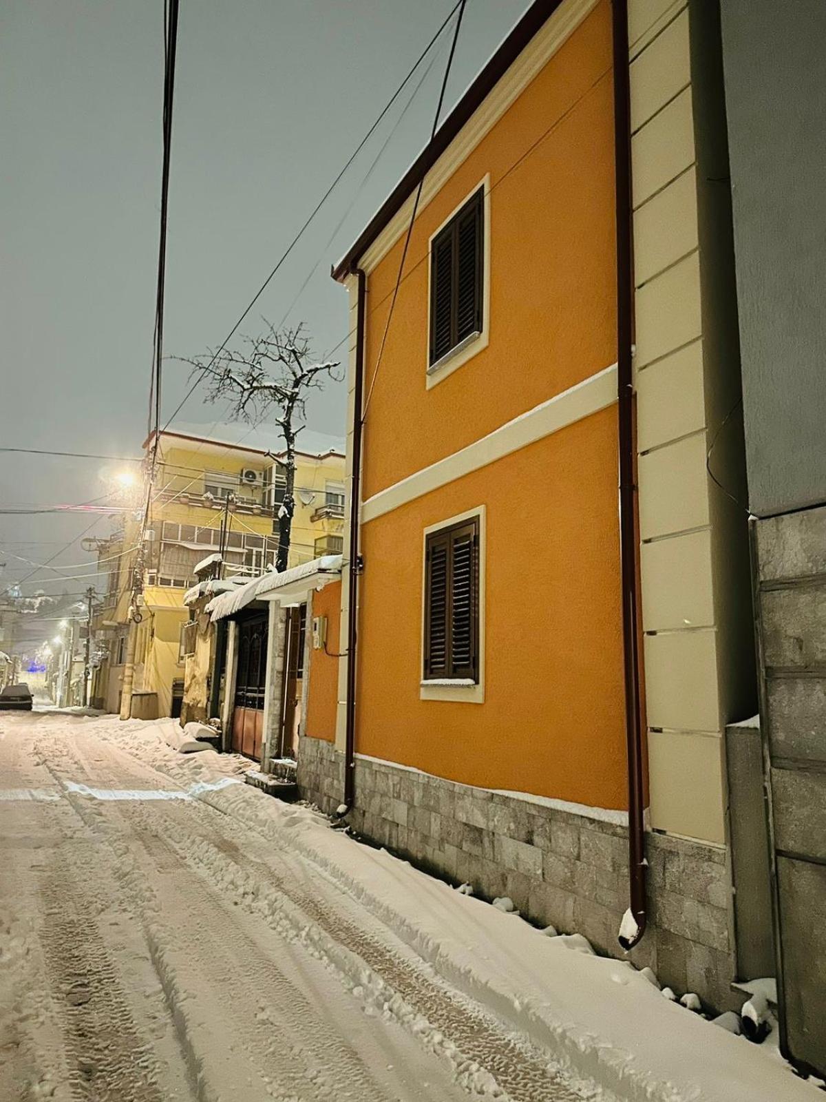 Vila Alba 1 Korce Esterno foto